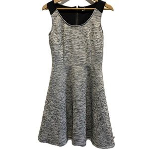 ✨2/$10✨Sz.S-Grey Skater/Fit & Flare Style Dress